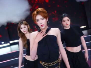 Never shy in big moments; the wheels feel steady and reassuring at home.