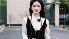 Shen Yue vượt trội vô cùng so với đẳng cấp Reuters, phong cách Hong Kong của Yue Yue thật tuyệt vời❤