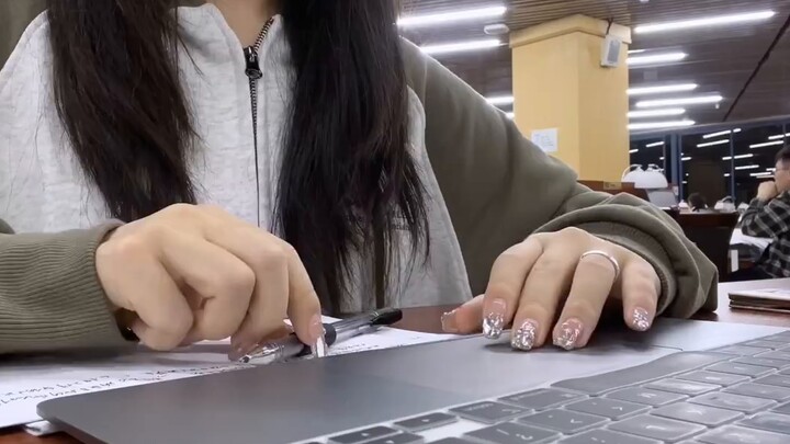 Shen Dayan 2 Vlog38｜Who will look back? Everyone is working hard to move forward｜Keep reading｜Yoga｜R