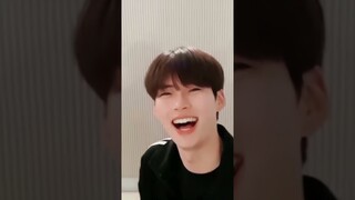 That's why hao fell in love with hanbin 😍‼️ #haobin #sunghanbin #zhanghao #zb1 #binhao #zerobaseone