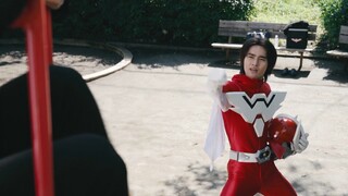 ทำไมฉันถึงนั่งที่เบาะริมหน้าต่างสำหรับการ์ตูนอนิเมะฮีโร่-01 ไม่ได้