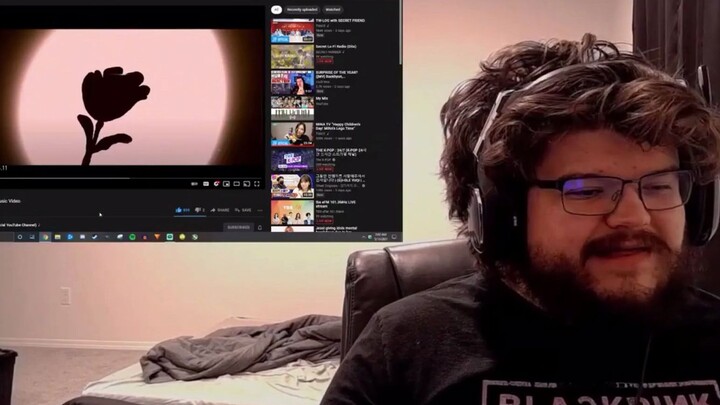 [Chinese Subtitles for Girls] Milky-voiced Noobyworrior watches YUQI’s solo track “Giant” MV and giv