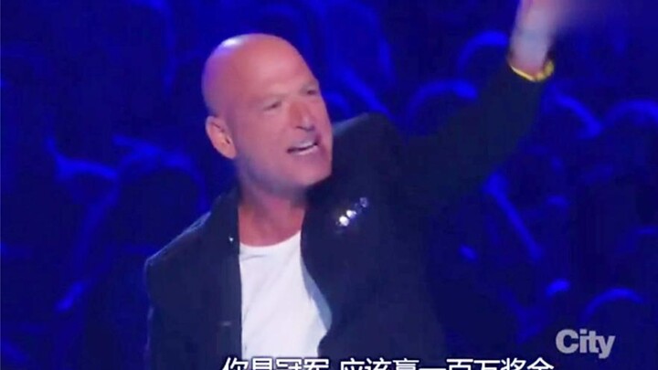 A stunning synchronized mirror dance that wowed the entire audience; the judge said, "You should be 