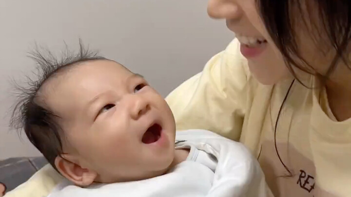 An eight-jin baby, yet with the cunning of a seven-jin-and-eight-liang fox!