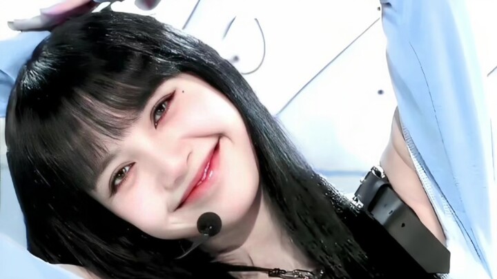 Lisa: The leader of magical dance!