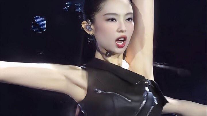I could watch Jennie dance to “Jump” a hundred million times!!!