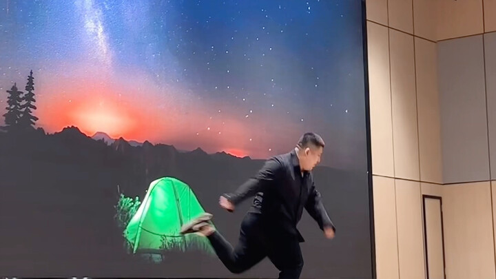 Huge Brother Kicks Out the Whole Midsummer Season with One Kick