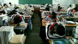 Lubang besar dalam ujian bersama, pengingat hangat