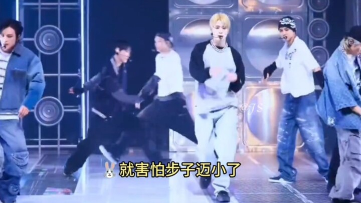 การเคลื่อนไหวทั้งหมดขึ้นอยู่กับการบิน 2.0