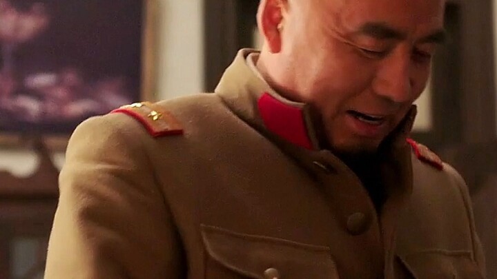 Zhang Xueliang paid a visit to Tang Yulin, only to be threatened at gunpoint by soldiers. #