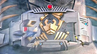 Melihat adegan kematian empat belas ksatria di Kamen Rider Ryuki