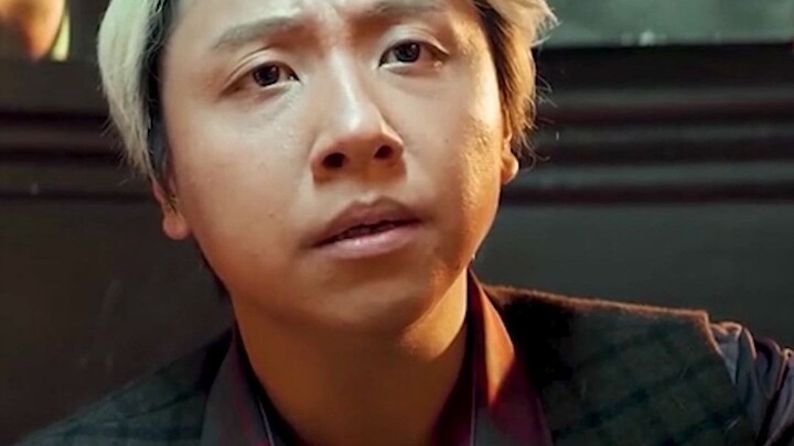 Hostage: I don't need you to save me! I'm surrendering to the enemy today! Brothers, let's rush out 