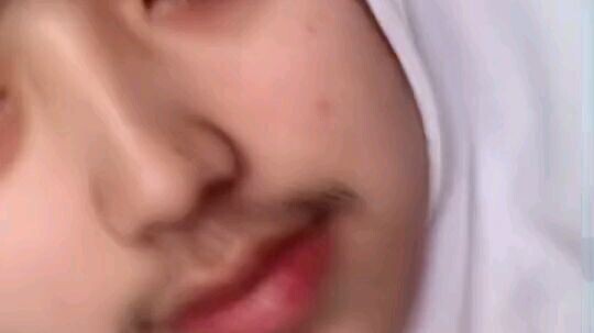 hem muka nya kek yani tapi kumis nya kek yanto