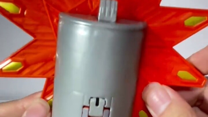Can you play with sound without batteries? ? The most ingenious can design! ! Kamen Rider OOO Can Ro