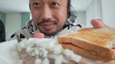 ASMR EATING SOUNDS - SANDWICH WITH JELLY & HERRING