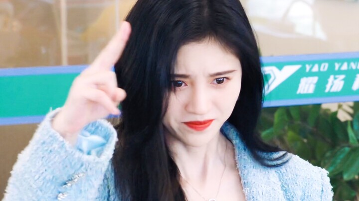 【Ju Jingyi】Cô nàng hài hước lắm mồm Lei Chuxia | Lời thoại nguyên bản