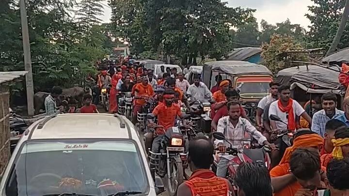 mahadev mandir road par jam