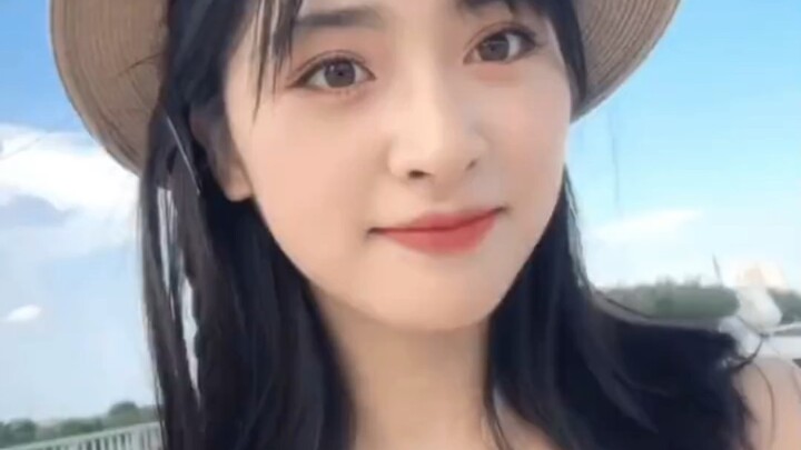 Kesungguhan langka di dunia hiburan, seperti aliran segar di tengah industri hiburan, tumbuh dengan 