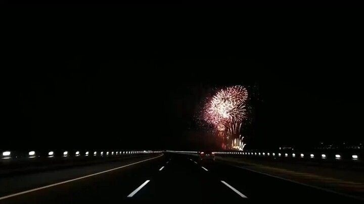 人存好心，善良为本。慈善胸怀.厚德宽人。