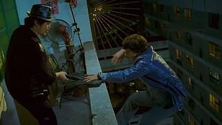 成龙的人生巅峰，从大楼楼顶跳下，达成世界纪录