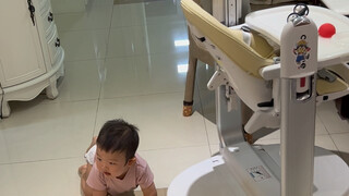 The very first sentence, "Dad," is actually in Japanese!