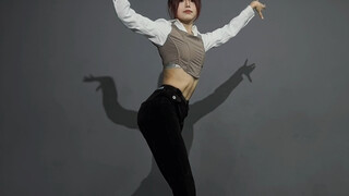 发一个李彩演的solo，完整的视频最近在准备taste ～