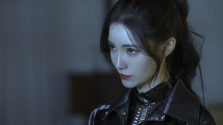 【Qi Xiaxia * Jiu Ke】"Why aren't you making a move?!" "Ugh... I think I might, kind of like her."