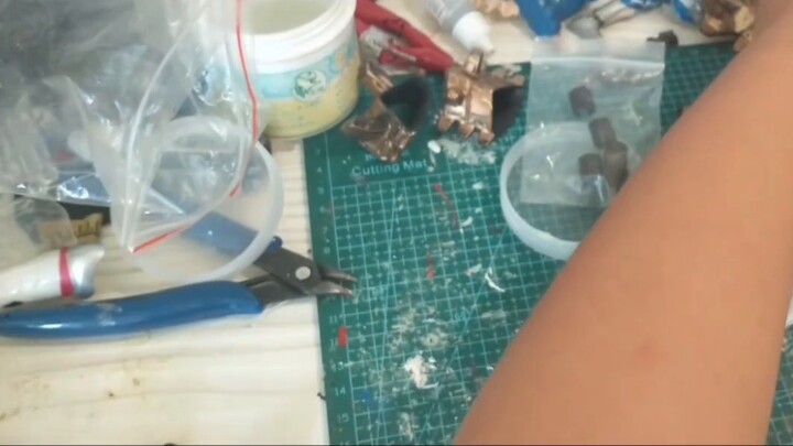 Hướng dẫn cách sửa đổi SHF quái vật bằng chính đôi tay của bạn Nó sẽ hướng dẫn bạn cách tạo ra một S