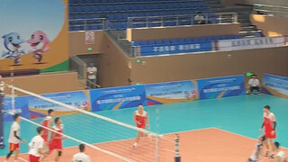 It’s really exciting to watch minors playing volleyball! It seems like the plot of the volleyball bo