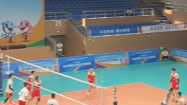 It’s really exciting to watch minors playing volleyball! It seems like the plot of the volleyball bo