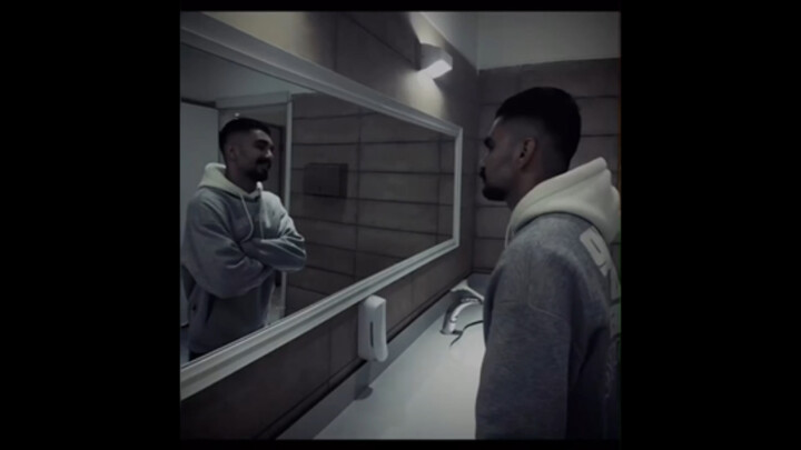 Kỹ thuật chụp ảnh thời trang: Tư thế chụp street style cho nam