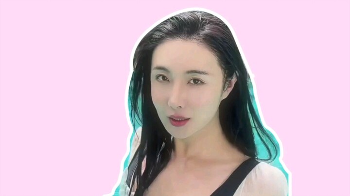 Girls, do you have any recommendations for swim caps that don't make you look unattractive?