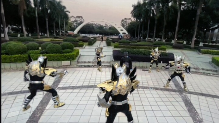 When Emperor Xia uses eight-dimensional displacement