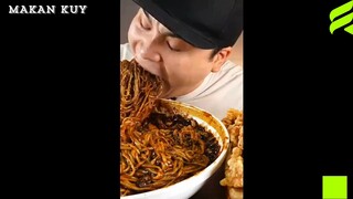 mukbang makan makanan super pedass🫨 #makanpedes #mukbang #makan #bikinngiler #fyp