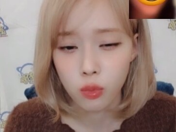 Blogger nhảy điệu nhảy hóa trang Ấn Độ cho Đông Đông! Cuối cùng cả hai đều không nhịn được nữa!