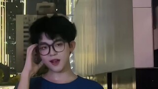 Cảm giác nhảy trên phố thế nào｜04 Các chàng trai nhảy theo giai điệu "Hype Boy" của nhóm nhạc nữ mới
