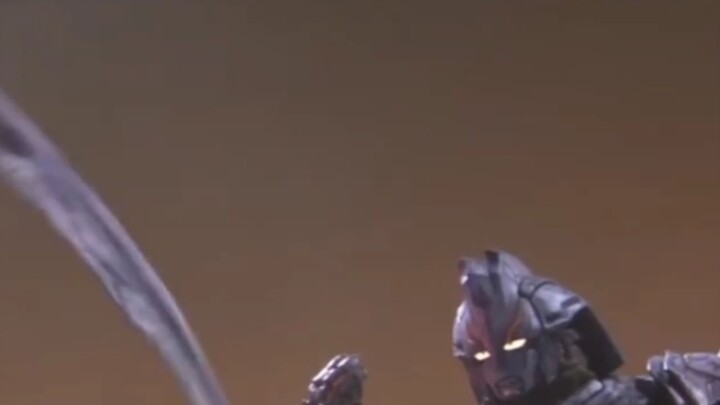 Max Thần Chiến Tranh Phân Tích 2