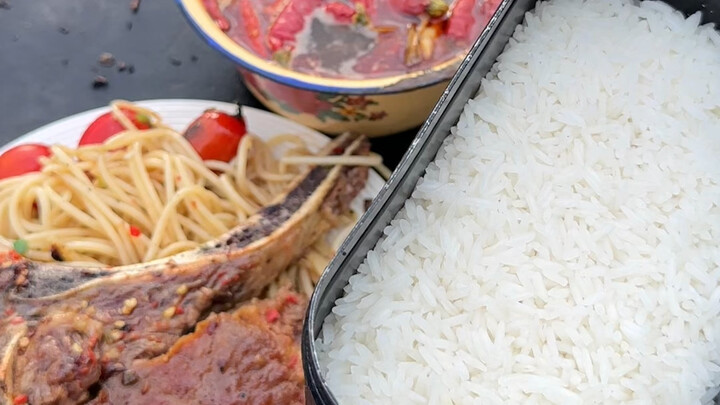音乐一响 美食登场