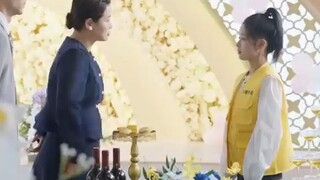 DI REMEHKAN KARENA MISKIN, DIA MENYESAL SETELAH TAU IDENTITAS ASLINYA