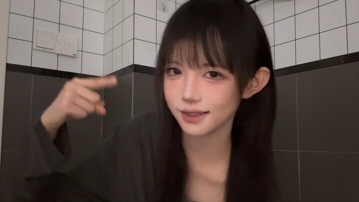 Singing the Si Ai Yu Feng version for you on the toilet ✌️