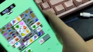 Teman sekamar menyelesaikan level dalam 10 detik—domba, mati, seekor domba