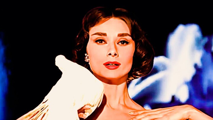 Audrey Hepburn: A woman who lives in elegance all her life