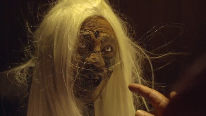 Tanah Kubur : Peneman (2021)