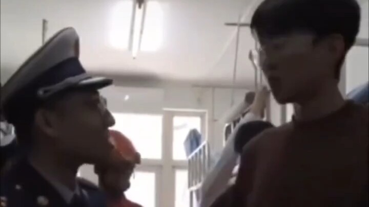 短短几分钟交手几百回合