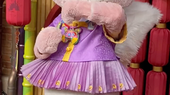 Our homegrown baby girl is so busy all day long—she’s a total social butterfly, charming everyone an