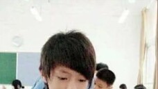 Xu Kai sangat tampan dari kecil hingga dewasa! "Foto sekolah dasar lama" 12 tahun lalu terungkap, da