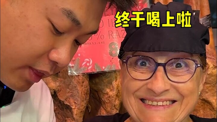 把东大神秘礼物背到西班牙，能不能打动孔芝嬢嬢来中国？