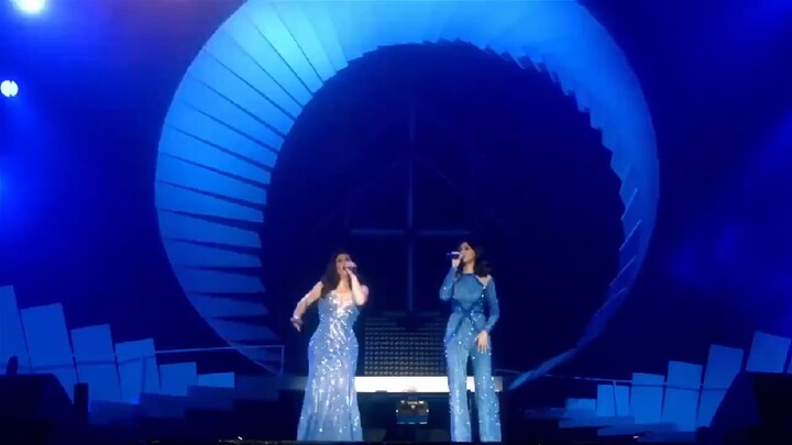 UNIFIED Concert Sarah G with Regine Velazsquez