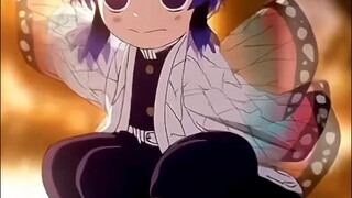 Yuyong: There's a noisy butterfly perched on my head! #Demon Slayer #Kanao Tsuyuri #Healing #Cute