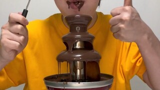 Funny stress-relieving review.